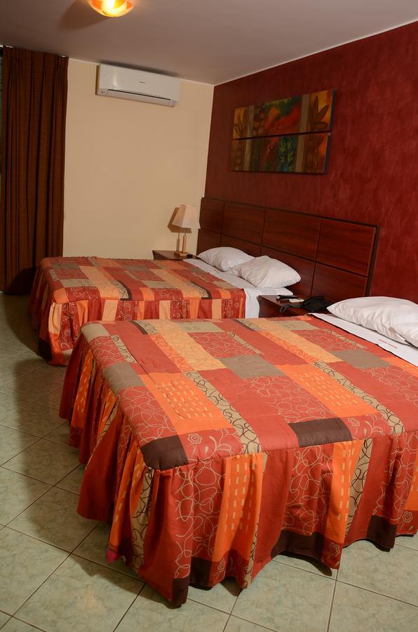Hotel Chicama Трухильо Экстерьер фото